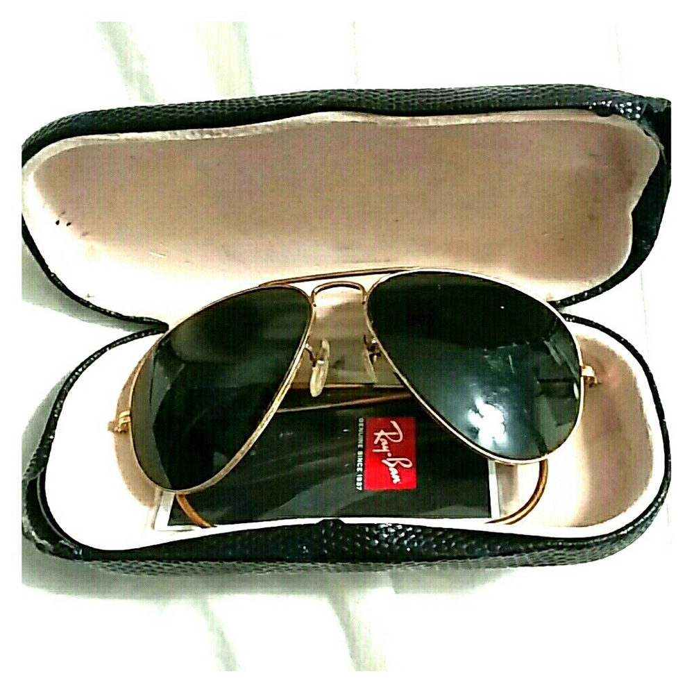 Vintage 100% Authentic Aviator Ray Bans